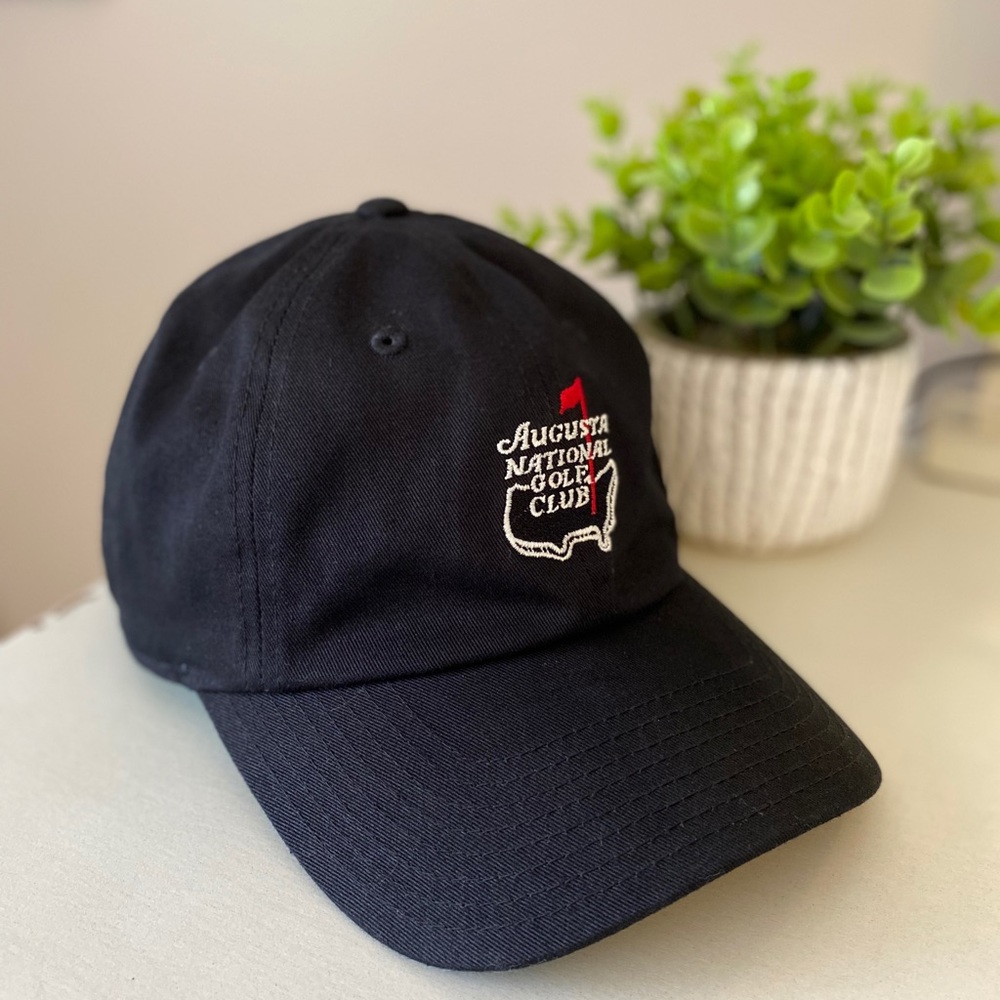 Black Cap - Picture 2 of 3